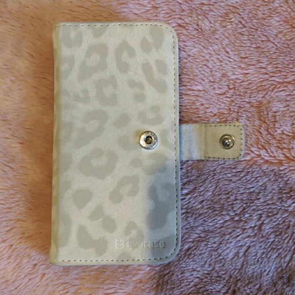 Leapord wallet iPhone case