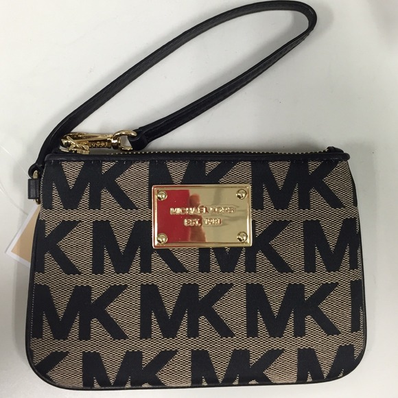 Michael Kors logo print wristlet