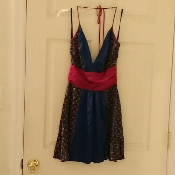 Super cute and sexy bebe dress size xs