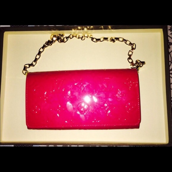 Brand new Louis Vuitton wallet/clutch