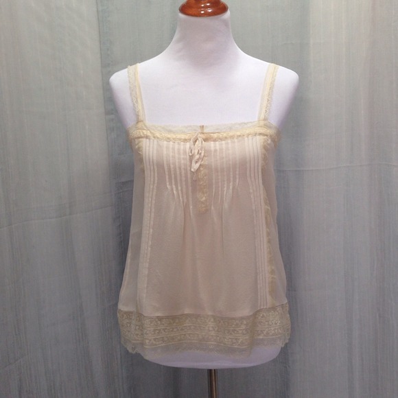 Gold Hawk vintage lace silk blouse