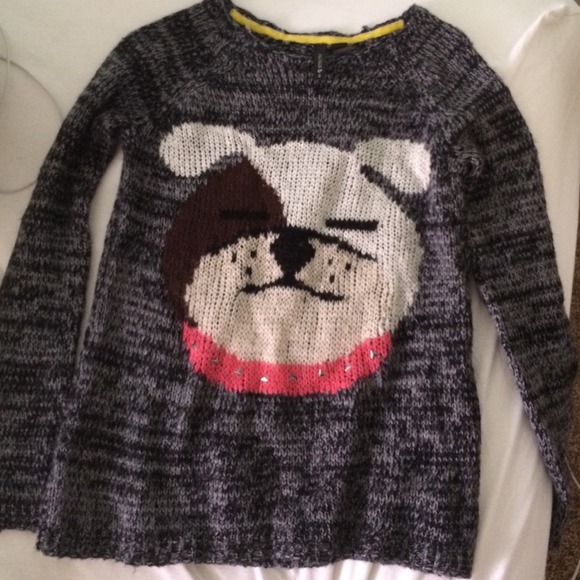 full tilt bulldog sweater🐶