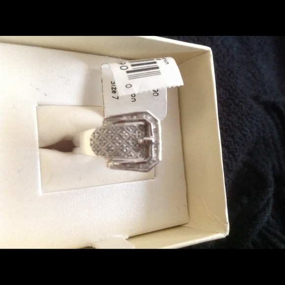 Buckle ring - Picture 2 of 2