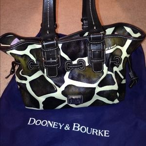 Dooney & Bourke