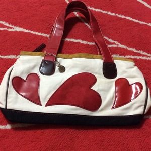 VINTAGE CACHAREL HEART PURSE
