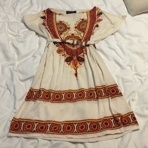 Cute dress with matching belt!