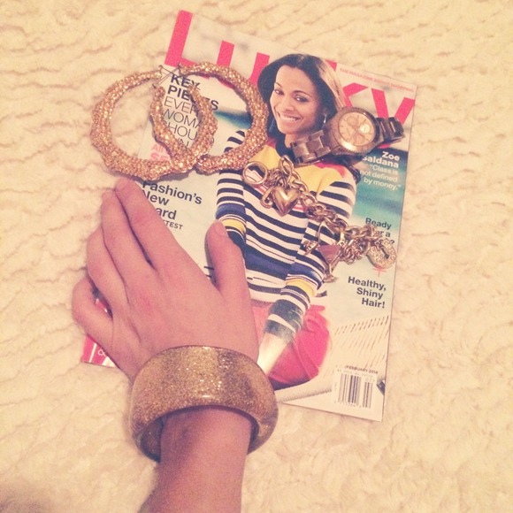 REDUCED Goldmember chunky bangle