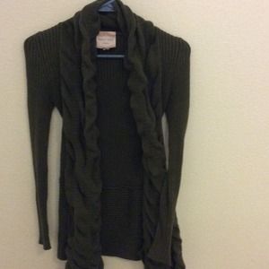 Cozy dark green cardigan