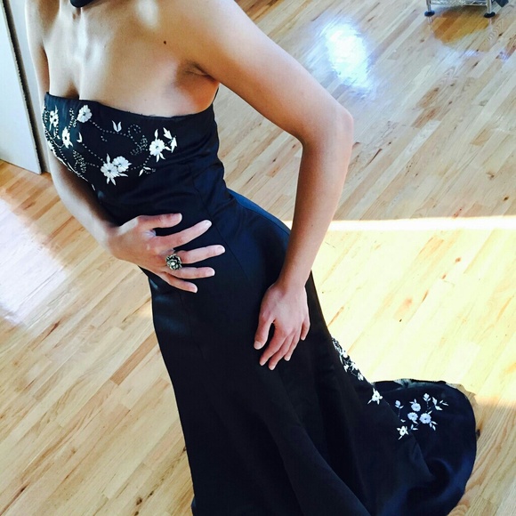 Prom evening gown