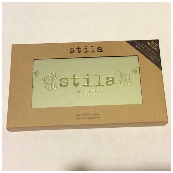 Stila in the Garden shadow palette BNIB