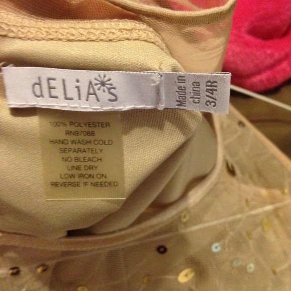 🔴SOLD🔴🎉HP🎉Gold Sparkle Dress 🌟 - Picture 3 of 4