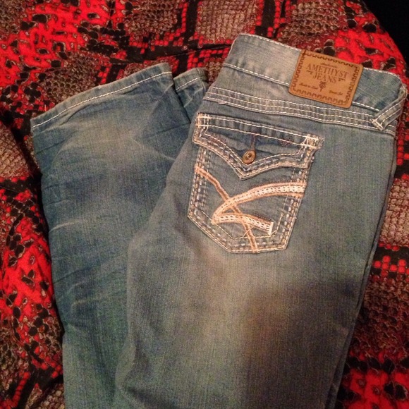 Amethyst jeans size 9