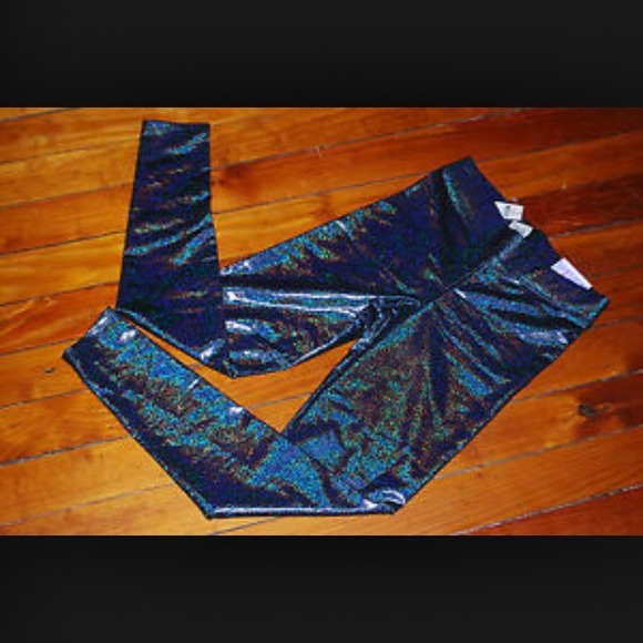 PINK Victoria Secrets Metallic Leggings Small