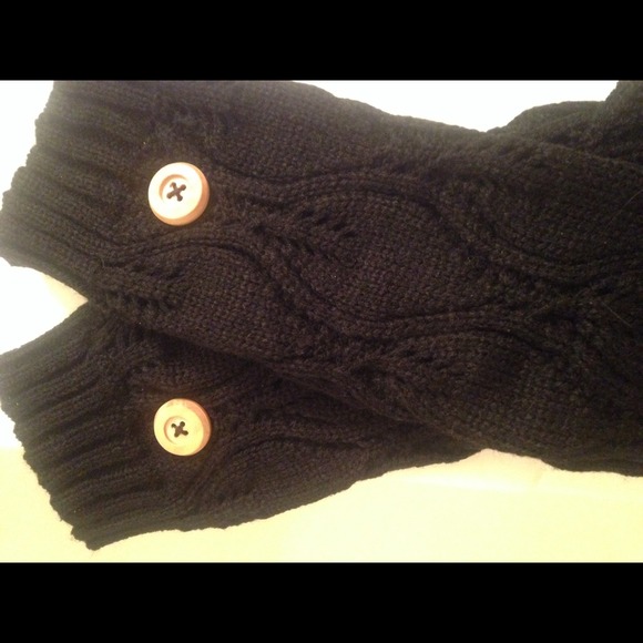 SOLDCozy leg warmers/boot socks/adorable button - Picture 2 of 2