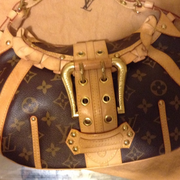 Louis Vuitton Monogram Leonor Bag Shoulder Bag
