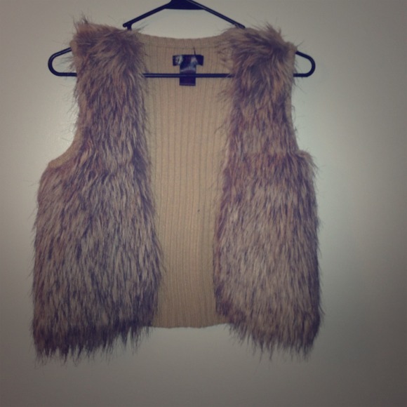 Sweaters - Fur sweater vest