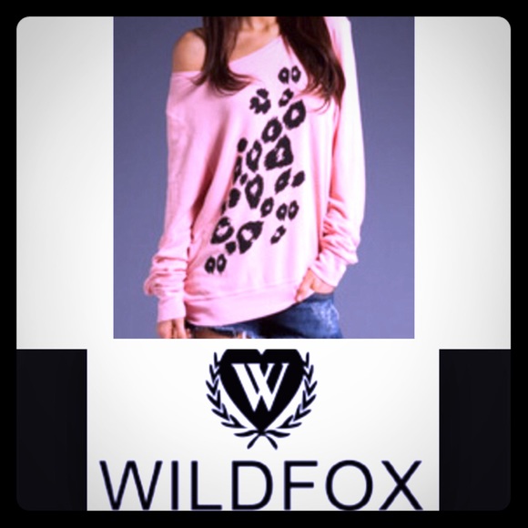 Wildfox Tops - Wildfox leopard print baggy beach jumper