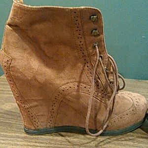 Mossimo Brown Wedges