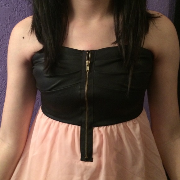 High low dress - Picture 3 of 4