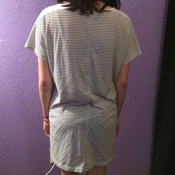 Nobody is perfect top - Picture 3 of 3