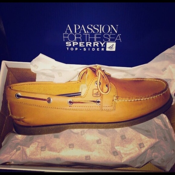 Sperry Shoes - 🆕 listing 🆕 SPERRY TOP-SIDER LOAFERS