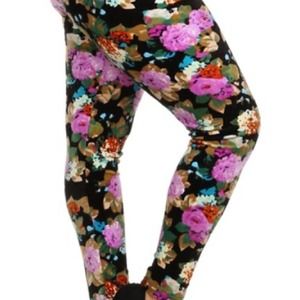 Plus size flower velour leggings