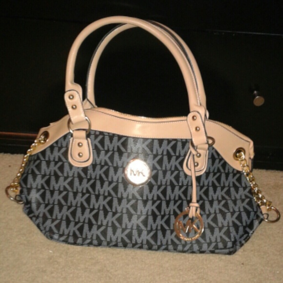 Brand new michael kors purse