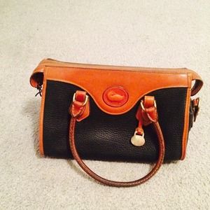 Vintage authentic dooney & Bourke