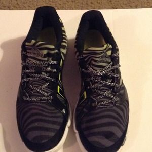 **SOLD**.  Gorgeous Adidas !