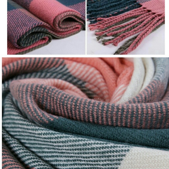 Fashion wool like scarves /shawls - Picture 3 of 4