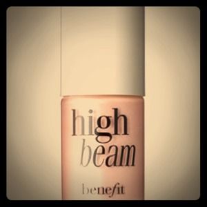 Benefit High Beam