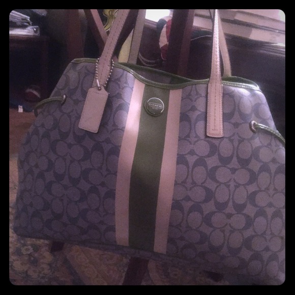 Authentic Coach Purse/tote/Carry on/Diaper bag