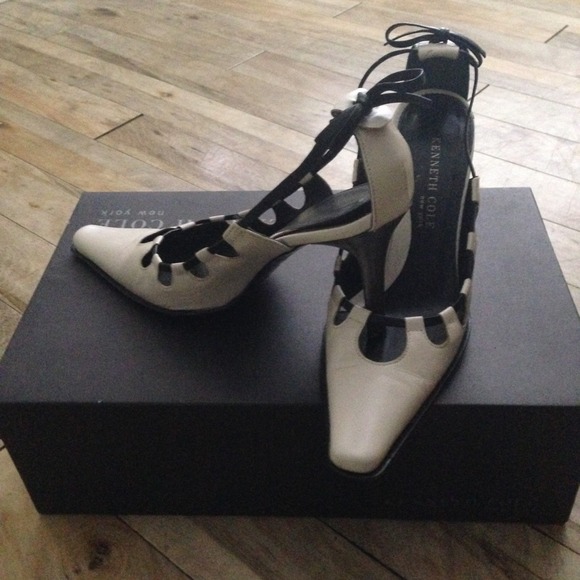 Kenneth Cole shoes