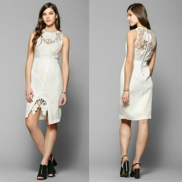 | Stylestalker | Engine Lace-Inset Dress