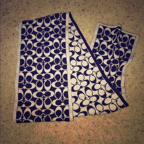 Authentic coach scarf