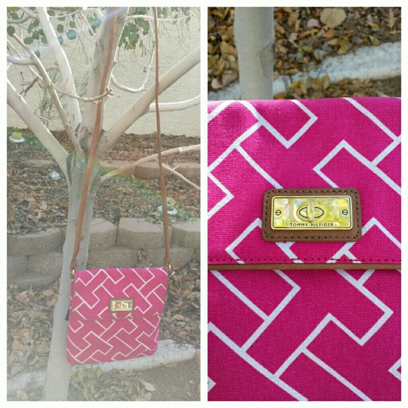 Tommy Hilifiger pink satchel