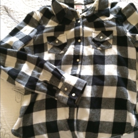 Black and White Flannel