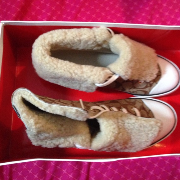 Coach khaki sneakers