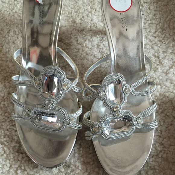 Nine West Shoes - ❤️Nine West heels❤️