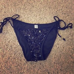 NWOT Runched PINK brand bikini bottom