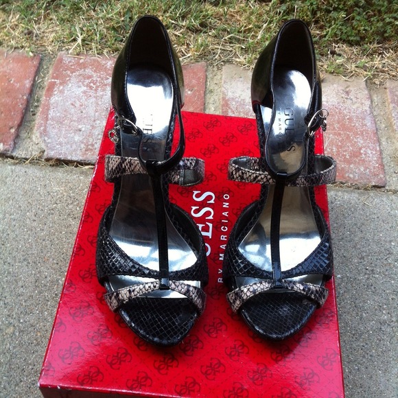 Guess black signature heels strappy