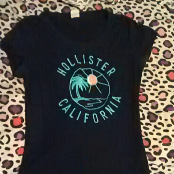 Hollister shirt