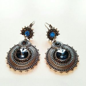 Love Juliet 2013 drop earrings close out sale
