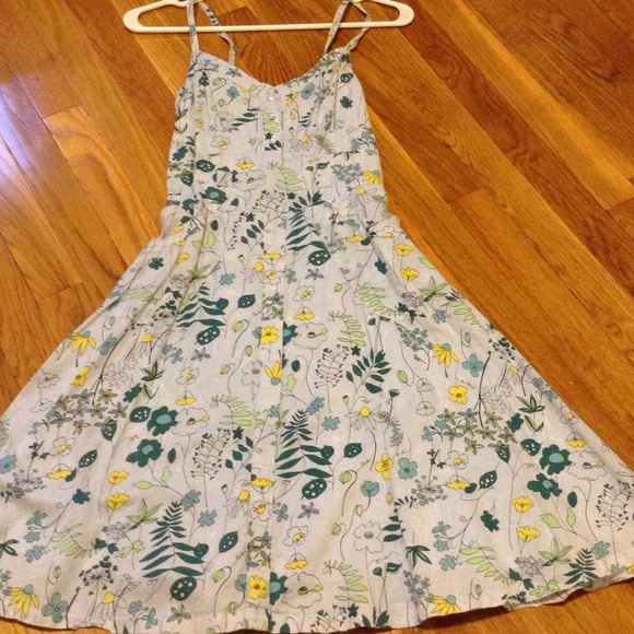 Vintage style dress with pockets