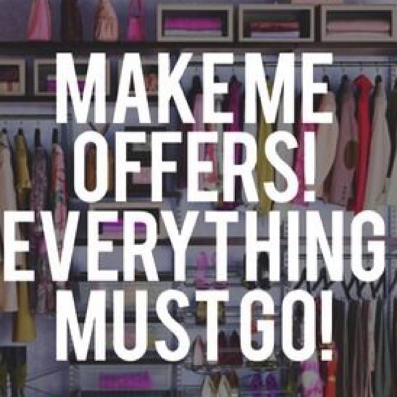 Shop- everything must go! - Picture 1 of 1