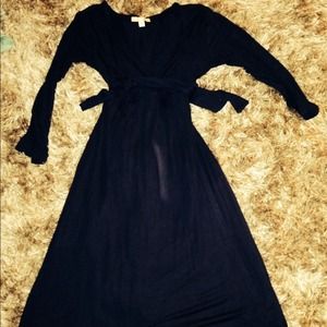 Knee length. Wrap dress, Gap maternity