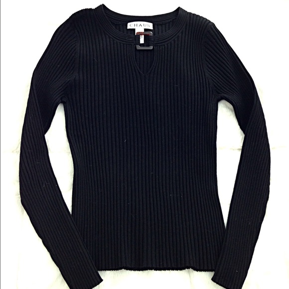 Chause Ribbed Keyhole Sweater - Picture 4 of 4