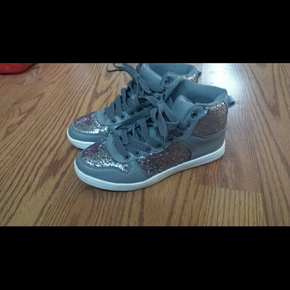 Sparkly High Top Tennis Shoe