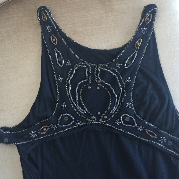 🌟 RELIGION DRESS! - Picture 3 of 3