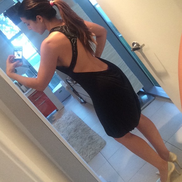 🌟 RELIGION DRESS! - Picture 2 of 3